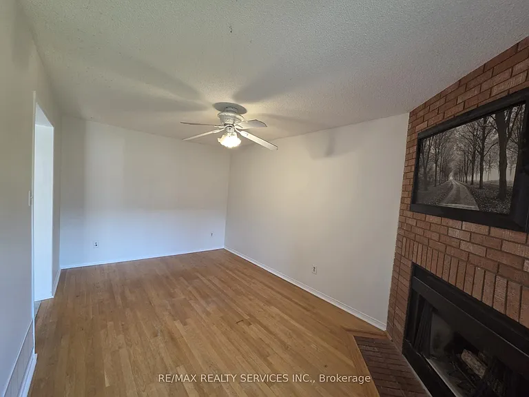 211 Ponymeadow Ter — Photo 6