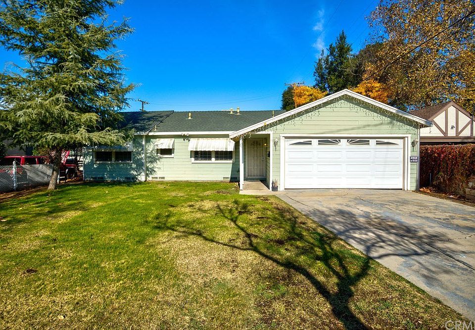1st image of 596 Country Club Ln
