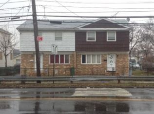303 Midland Ave, Staten Island, NY 10306