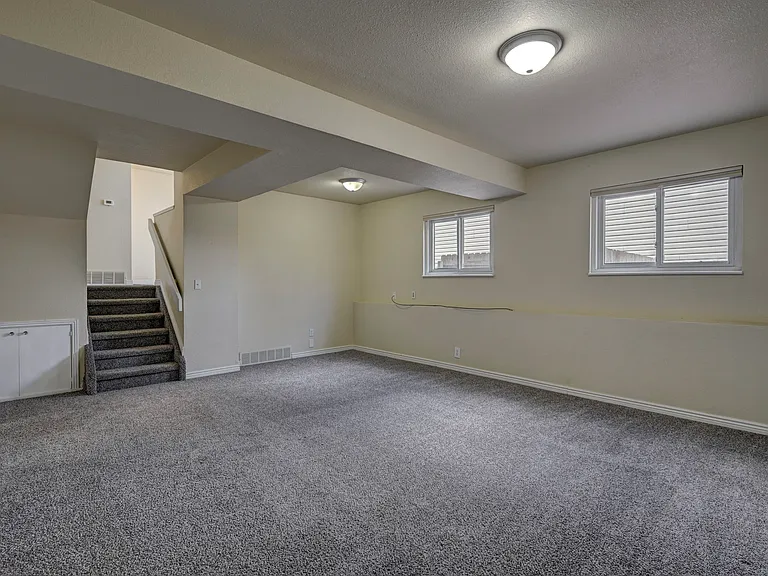 4318 Moonbeam Dr — Photo 30