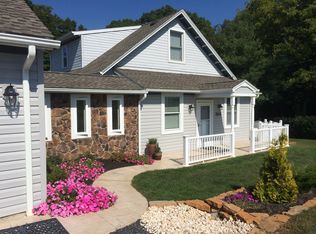 405 Creamery Rd, Quakertown, PA 18951