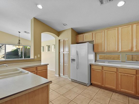 2nd image of 1838 W Brookwood Ct