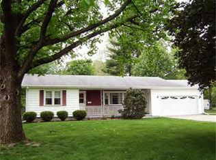 1237 W Ravina Park Rd, Decatur, IL 62526