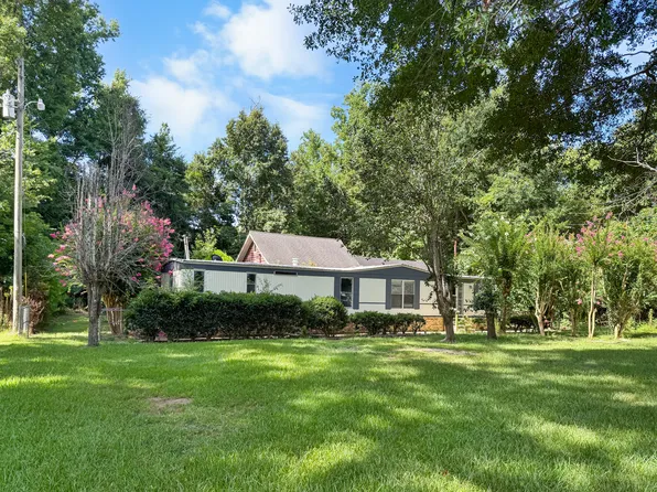 143 Maple St, Florence, MS 39073