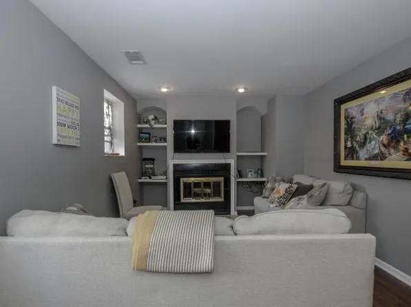 440 Merman Rd, Kingsport, TN 37663