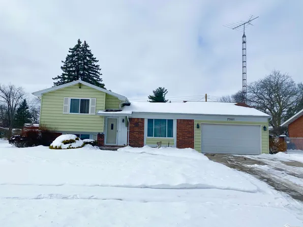 7501 Nottingham Dr, Lambertville, MI 48144
