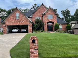 2110 Wellington Plantation Dr, Little Rock, AR 72211