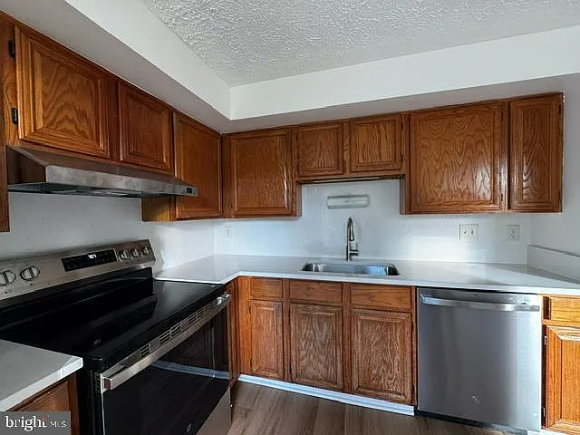 13238 Custom House Ct — Photo 24