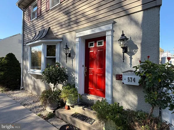 574 E Front St, Marietta, PA 17547