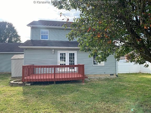 3rd image of 308 Spicywood Dr