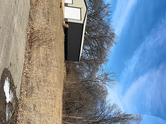 5th image of 130 & Lot 131