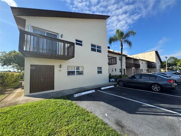 6607 Winfield Blvd #A-48, Pompano Beach, FL 33063