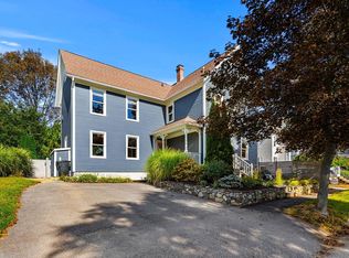 139 Clinton St, Portsmouth, NH 03801