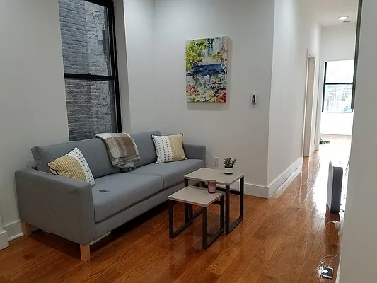 Rented by Bold New York | media 2