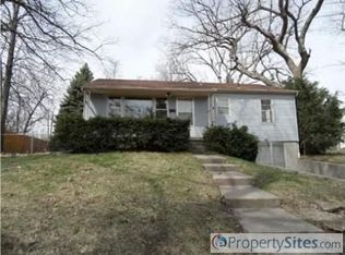 1838 NE 55th St, Kansas City, MO 64118