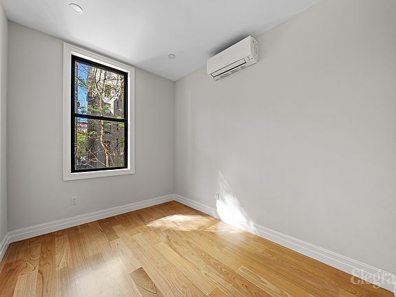 5th image of 117 W 111th St #3A