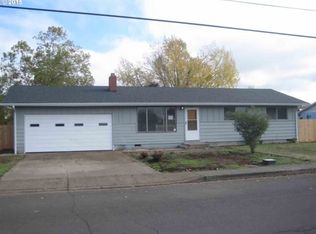 527 38th St, Springfield, OR 97478