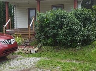 17 Walter St, New Castle, PA 16101