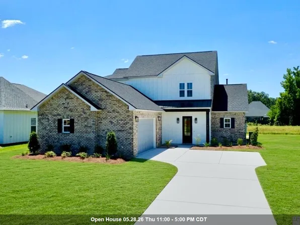 10480 High Point Dr, Denham Springs, LA 70706
