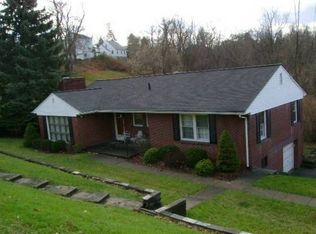 2 Poplar Ln, Wheeling, WV 26003