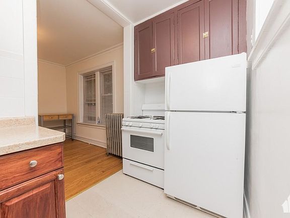 5th image of 4883 N Paulina St #1