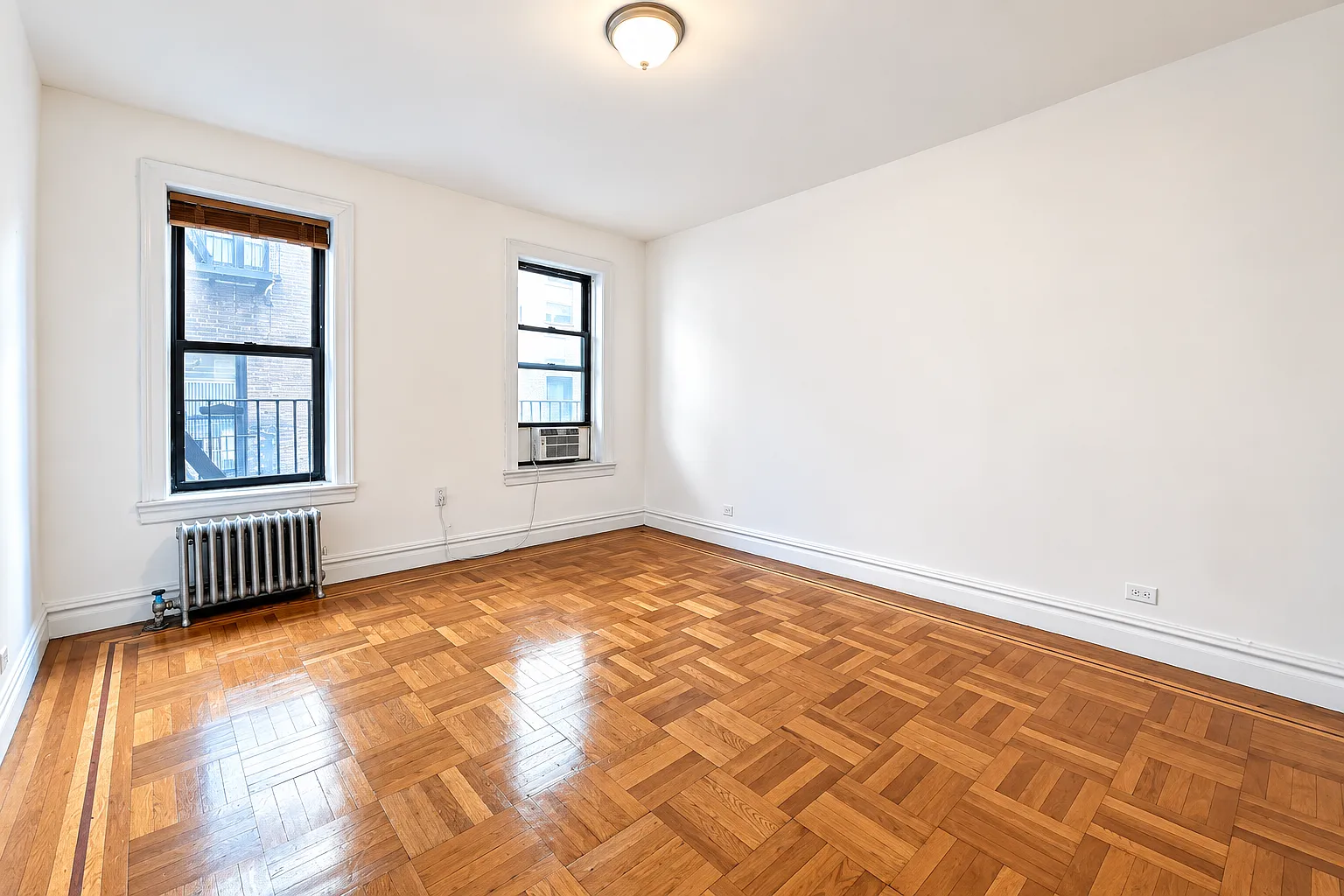 850 West 176th Street — Photo 3