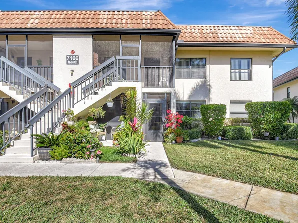7166 Golf Colony Court #203, Lake Worth, FL 33467