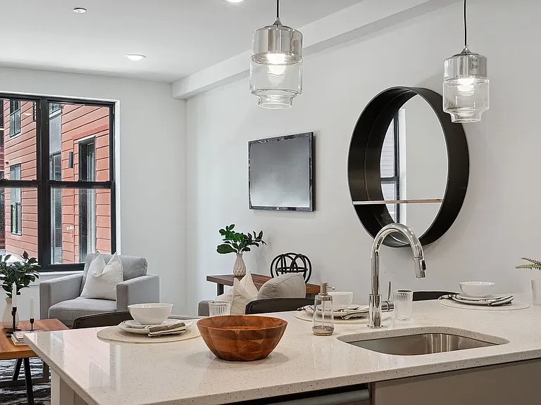 4444 Ridge Ave #A — Photo 2