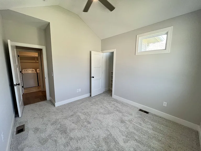 19253 W 110th Ter — Photo 7