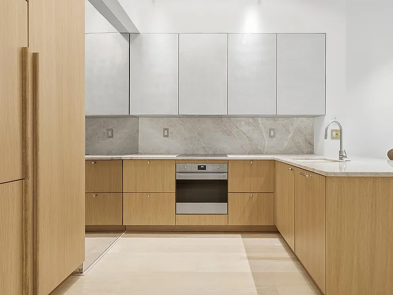 801 S Olive Ave #433 — Photo 17