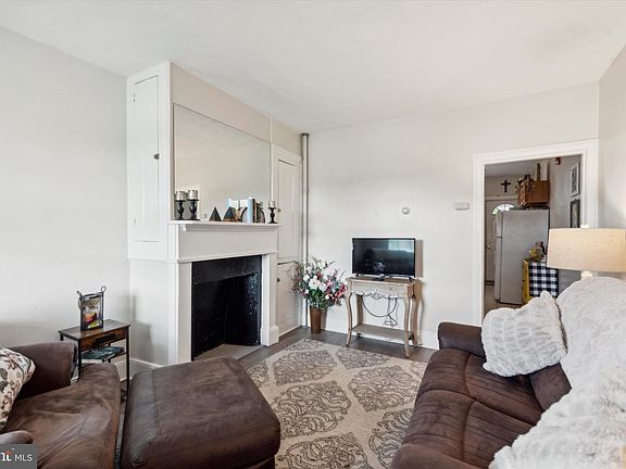 5th image of 20 S Village Ave APT 1