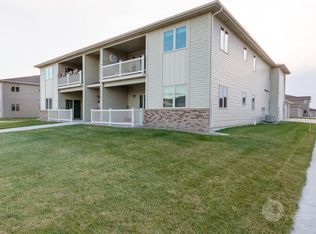 2507 Michael Ln SE #2, Mandan, ND 58554