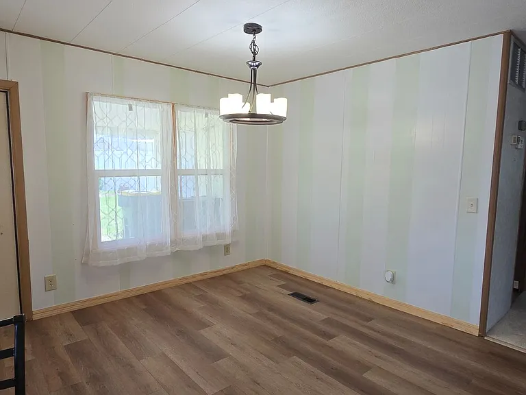 2601 Houston Pl — Photo 9