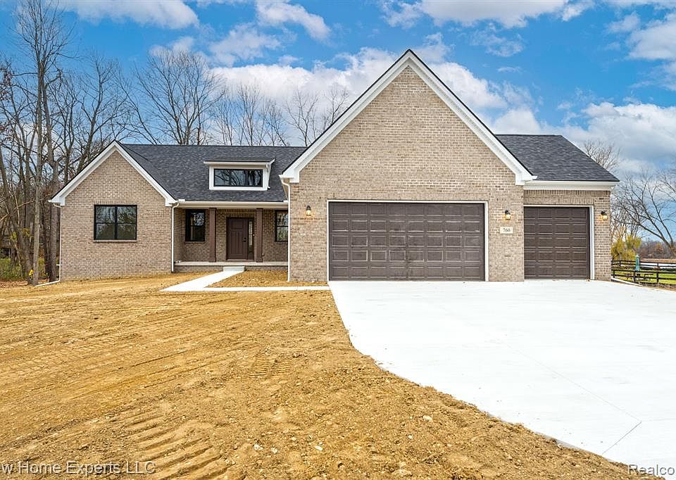 760 Bogie Lake Rd, White Lake, MI 48383 MLS 20230045550 Zillow