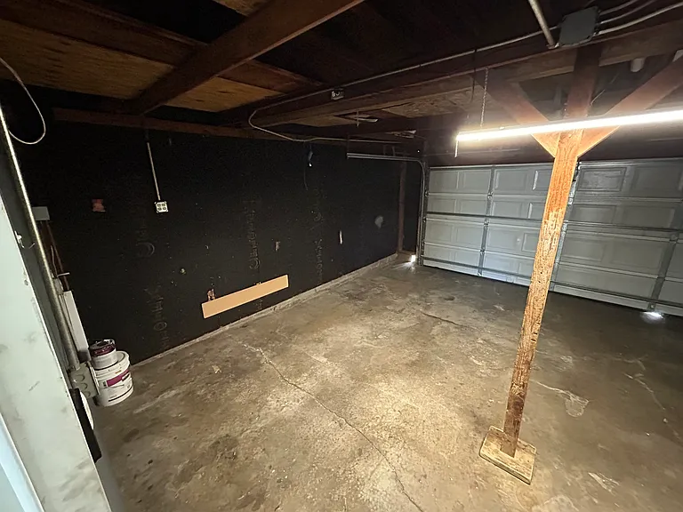 1882 Paul Dr — Photo 35