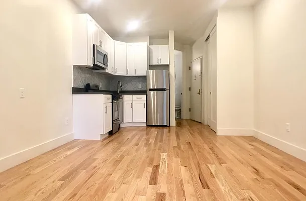 Rented by Station Cities | media 3