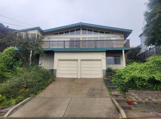 138 Navarra Ave, El Granada, CA 94018