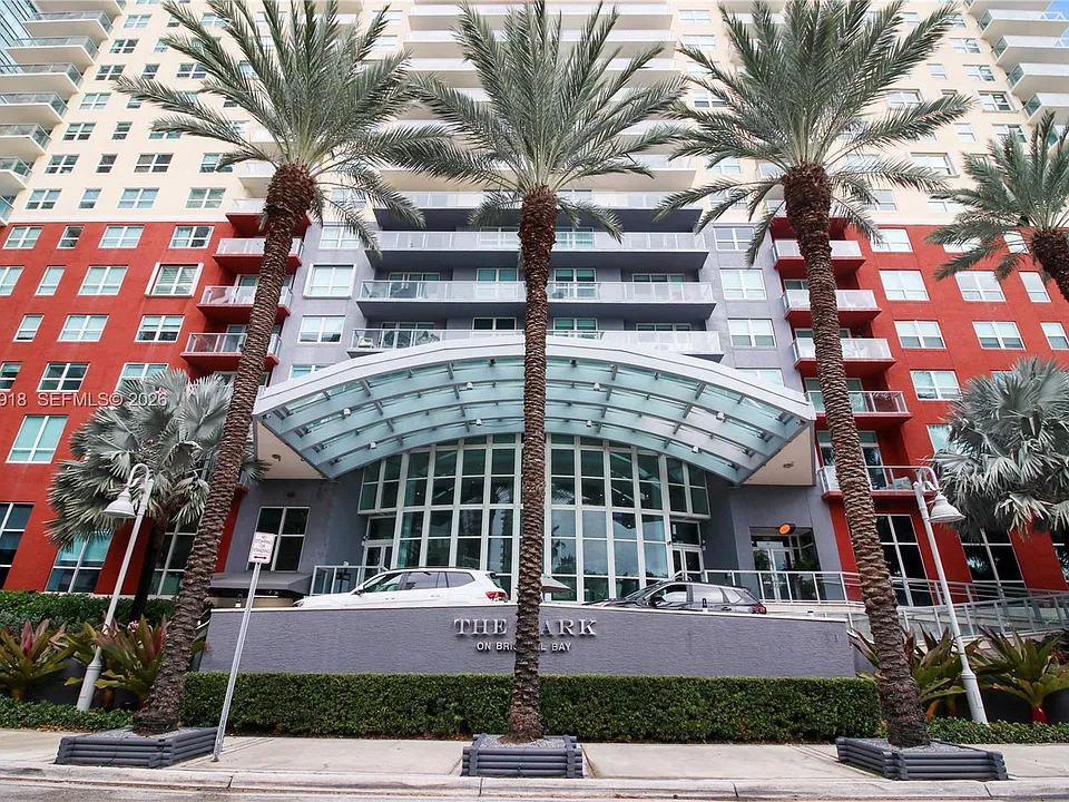 1155 S Brickell Bay Dr #805