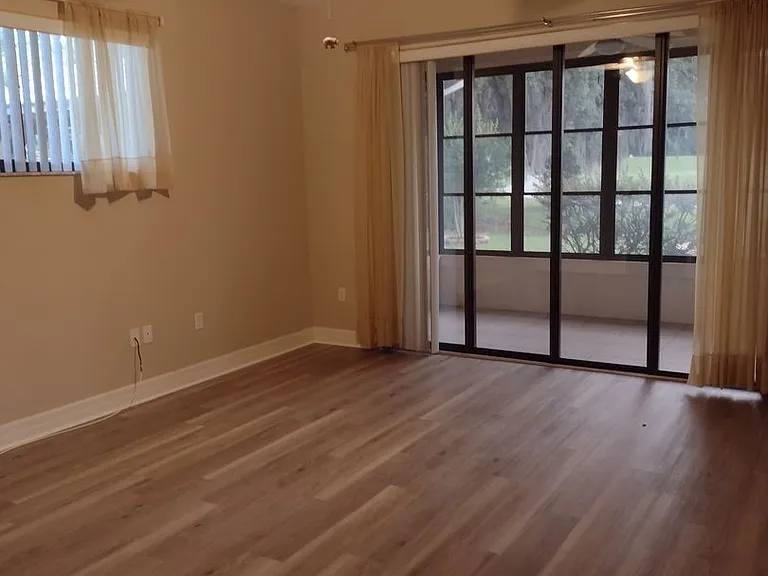 592 Dowling Cir — Photo 32
