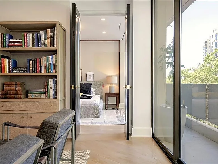 2575 Peachtree Rd NE #7G — Photo 10