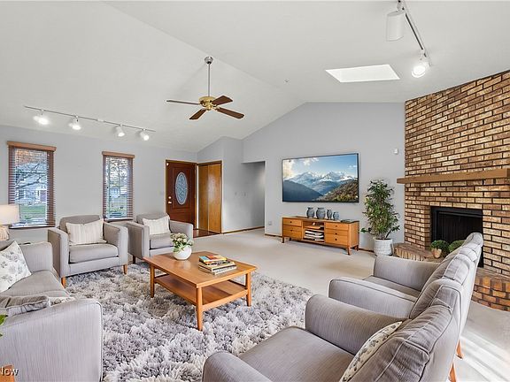 2nd image of 13429 Stoneridge Trl
