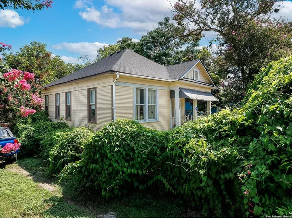 1035 Denver Blvd, San Antonio, TX 78210