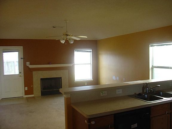 3rd image of 19319 Sagebrush Valley Ln