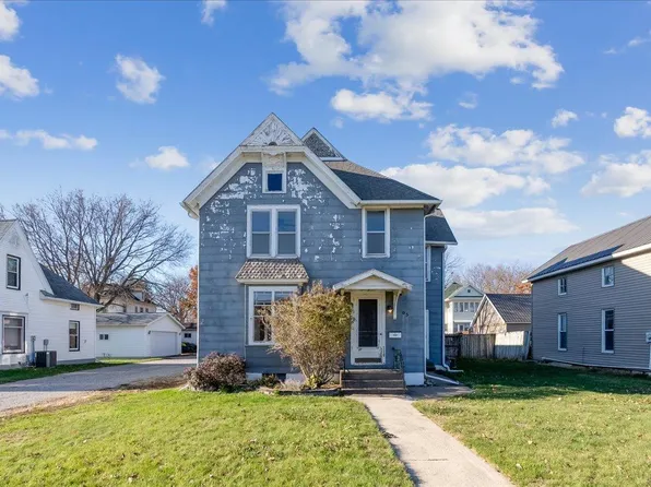 503 Commercial St, La Porte City, IA 50651