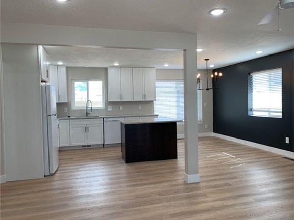 2nd image of 7547 S Butler Hills Dr