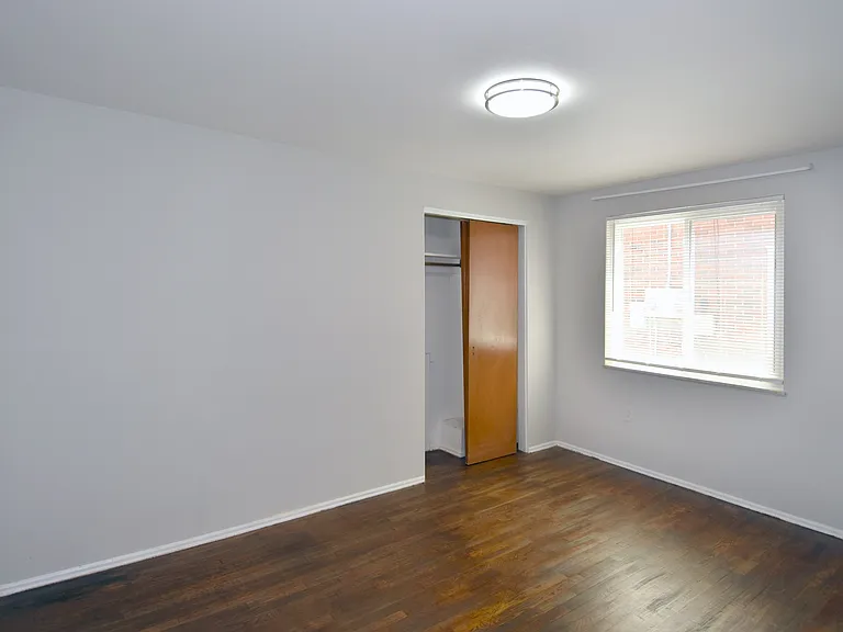 3152 Glendale Ave #1 — Photo 14