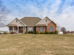 9368 NE Heritage Hills Dr, Cameron, MO 64429