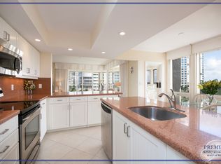4051 Gulf Shore Blvd N APT 700, Naples, FL 34103