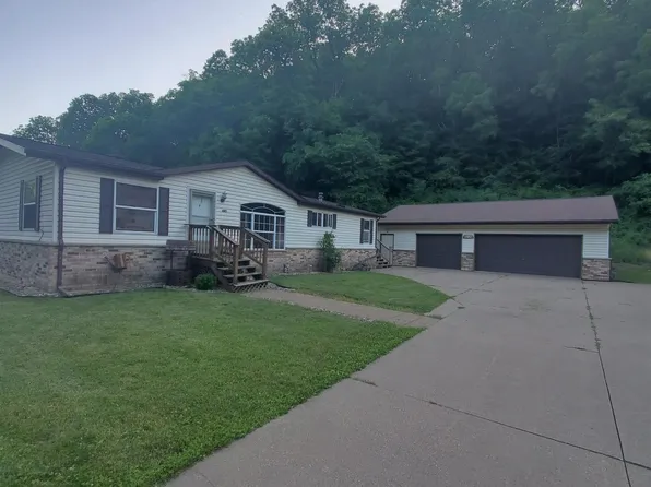 145 South Main Street, Potosi, WI 53820