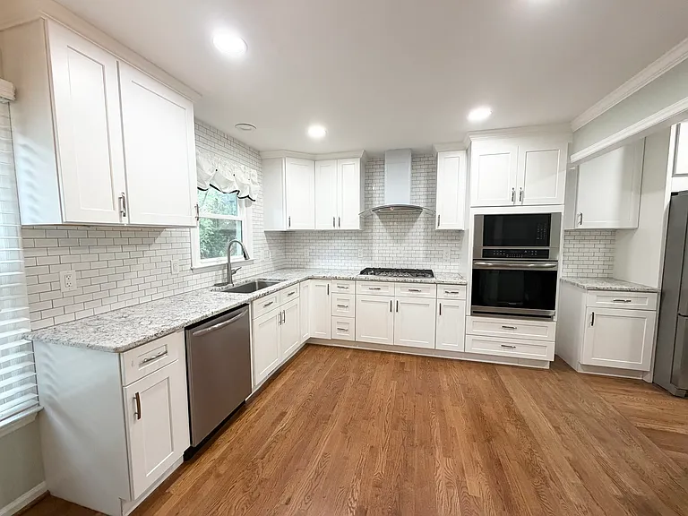 205 Halpen Dr — Photo 22